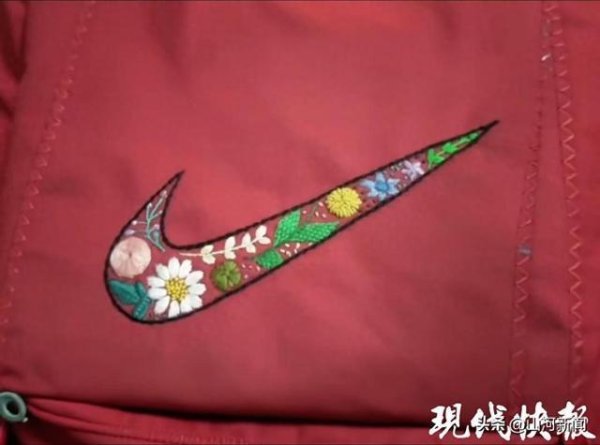 上阳网 NIKE将给在书包缝NIKE标母亲寄礼物 爱的回应温暖人心